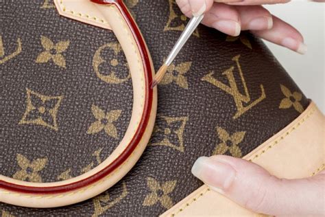 louis vuitton bag repair cost|louis vuitton handbag restoration.